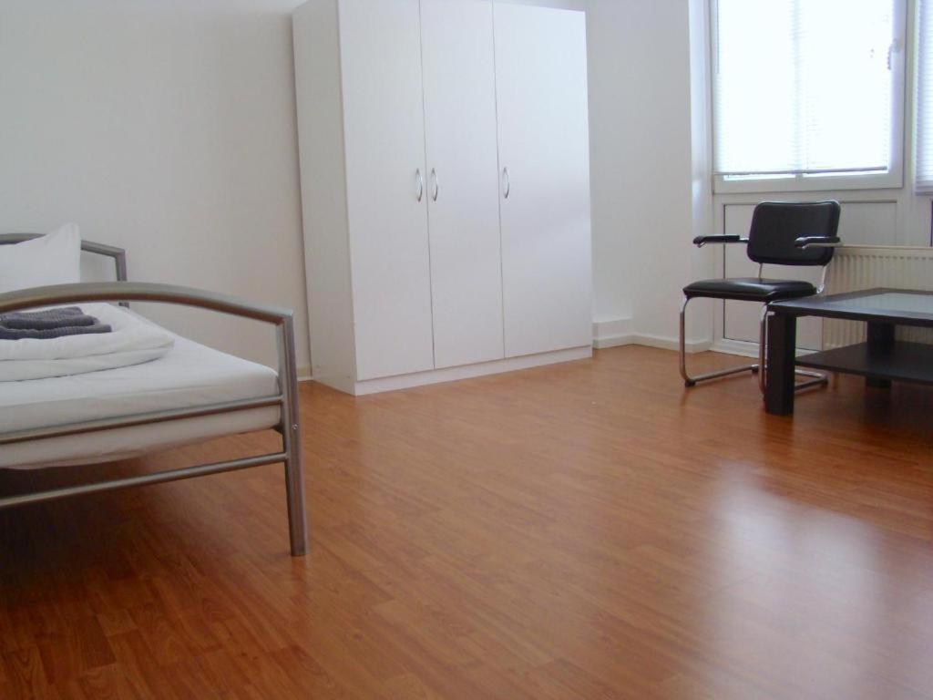 Apartment Potsdamer Platz & *